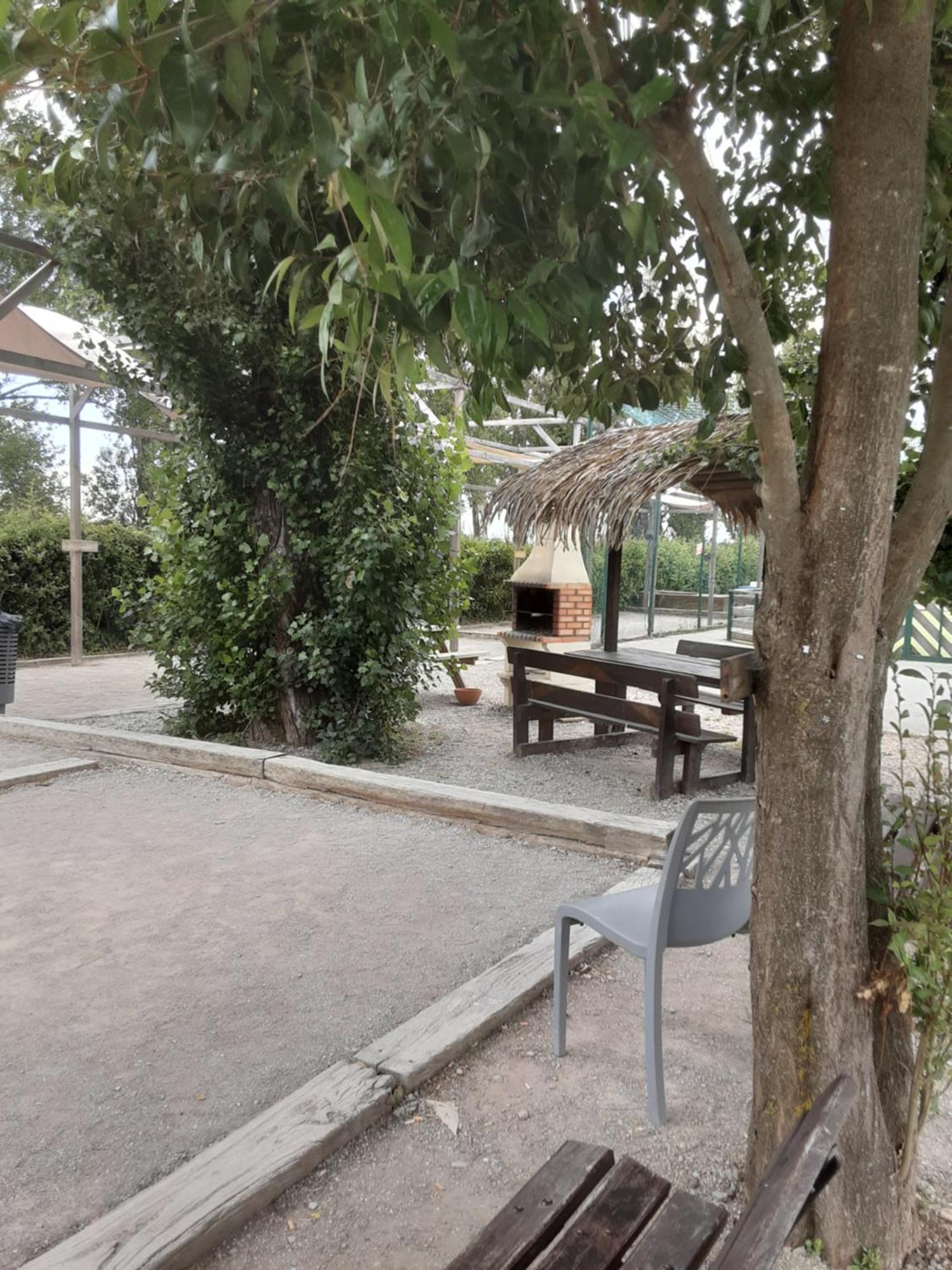 Fabuleux Mobil-Homme 4/6 Personnes Otel Fréjus Dış mekan fotoğraf